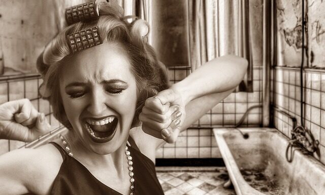 Co lepsze lokówka czy termoloki?