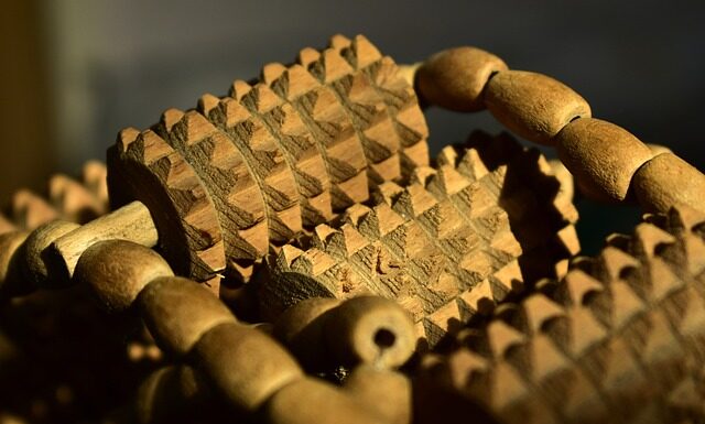 Jaki Masażer pod oczy wybrać?