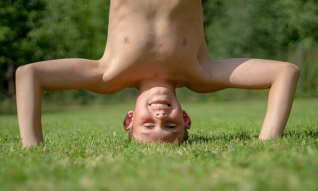 Ile trzeba trzymać wałki na głowie?